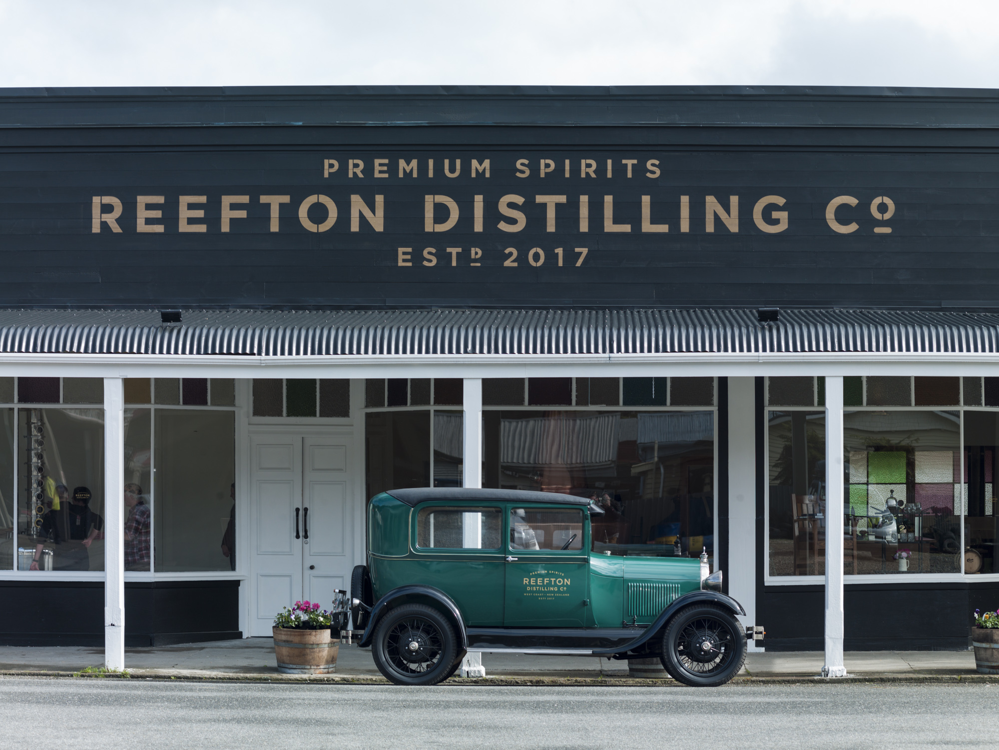 The Best Gin Distilleries in and Around Christchurch